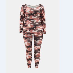 Plus Size Camouflage Top and Leggings Set